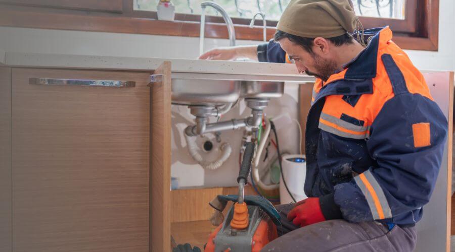 Professional expert plumbing services in Paragon, IN